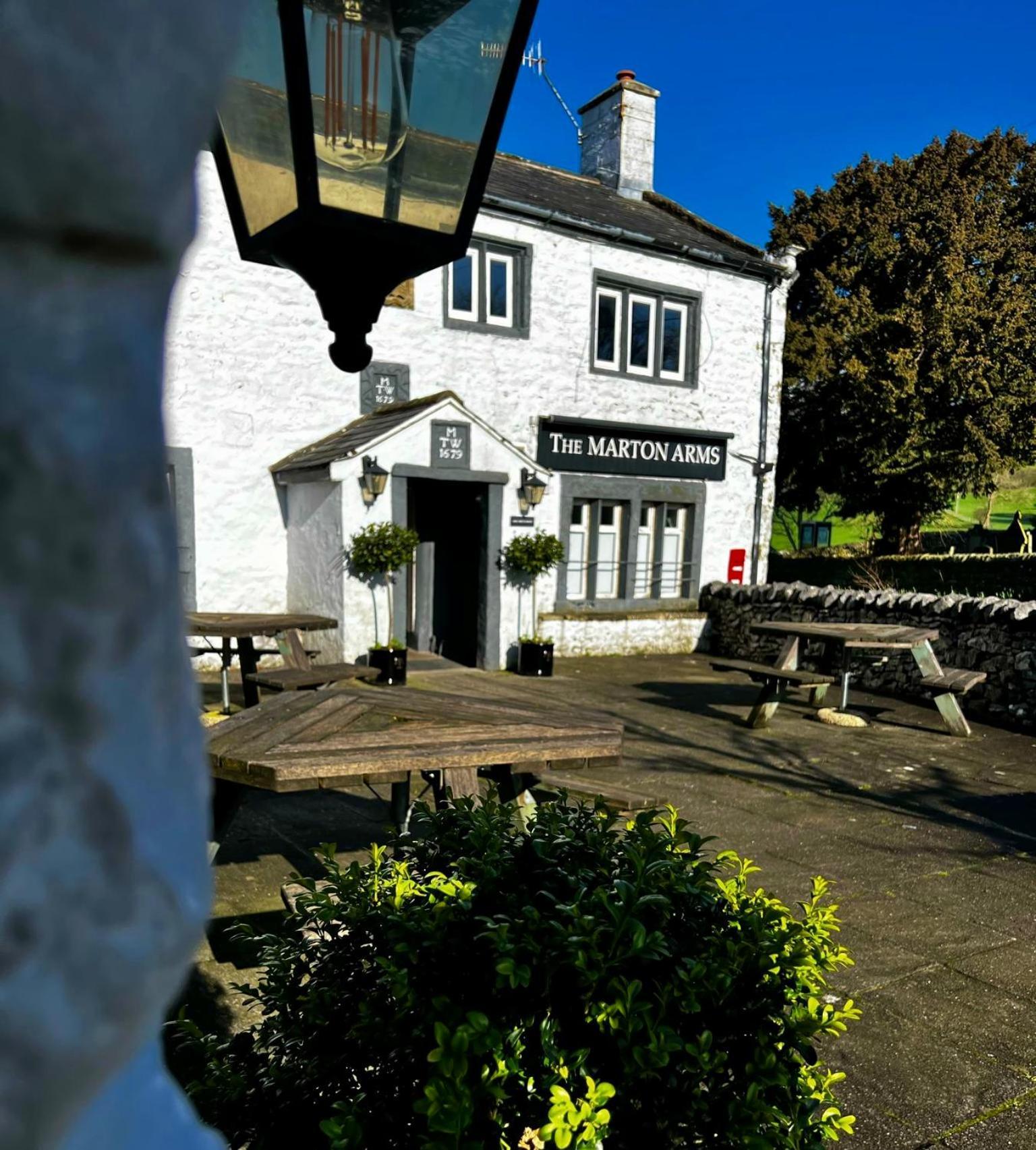 Hotel The Marton Arms Ingleton  Exterior foto